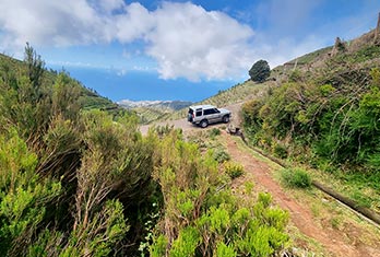 Petite promenade sur la levada (canal d'eau) da Bica da Cana