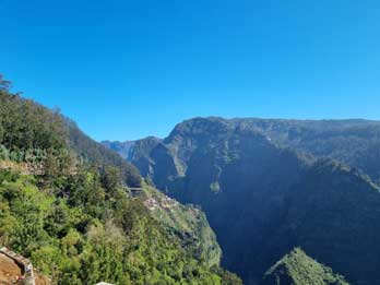 1 - 9 Pics Pittoresques Centre