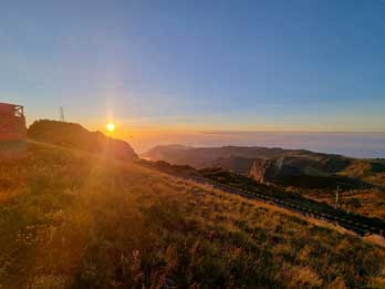 2 - 8 Lever de Soleil Magique