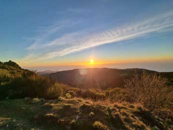 4 - 8 Lever de Soleil Magique